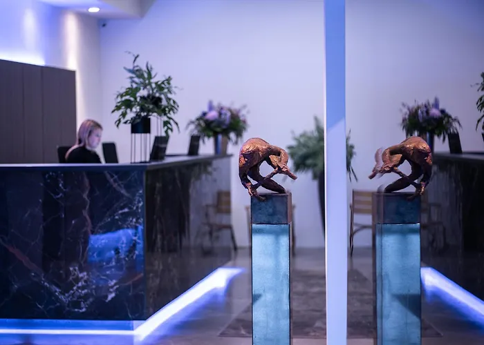 法尔肯堡汉普郡酒店 4*