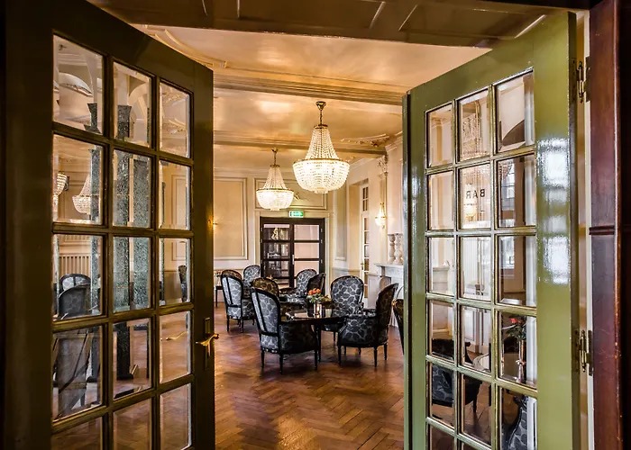 Hampshire - Voncken Valkenburg ファルケンブルフ